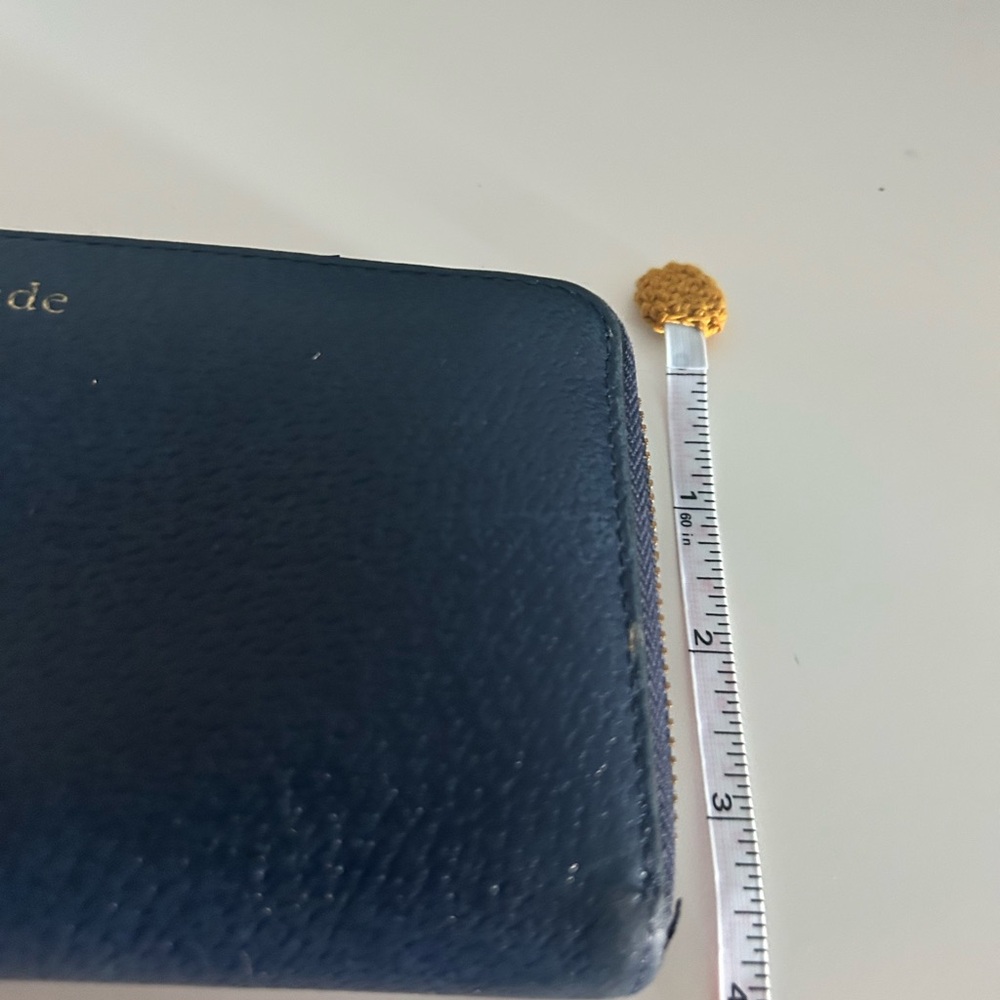 Kate Spade Navy Blue zip around Leather wallet - Picture 9 of 9